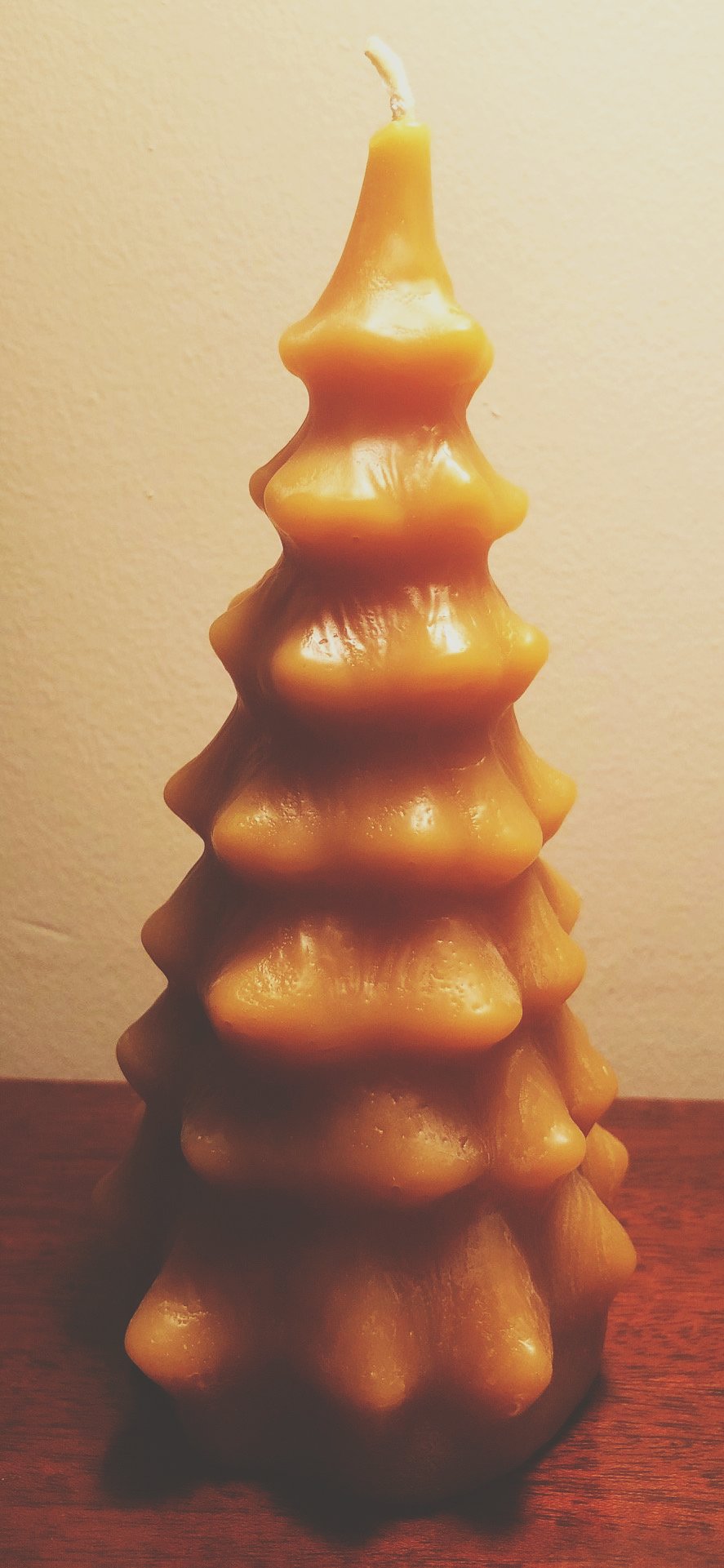 Heart Candle – Golden Light Beeswax Candles